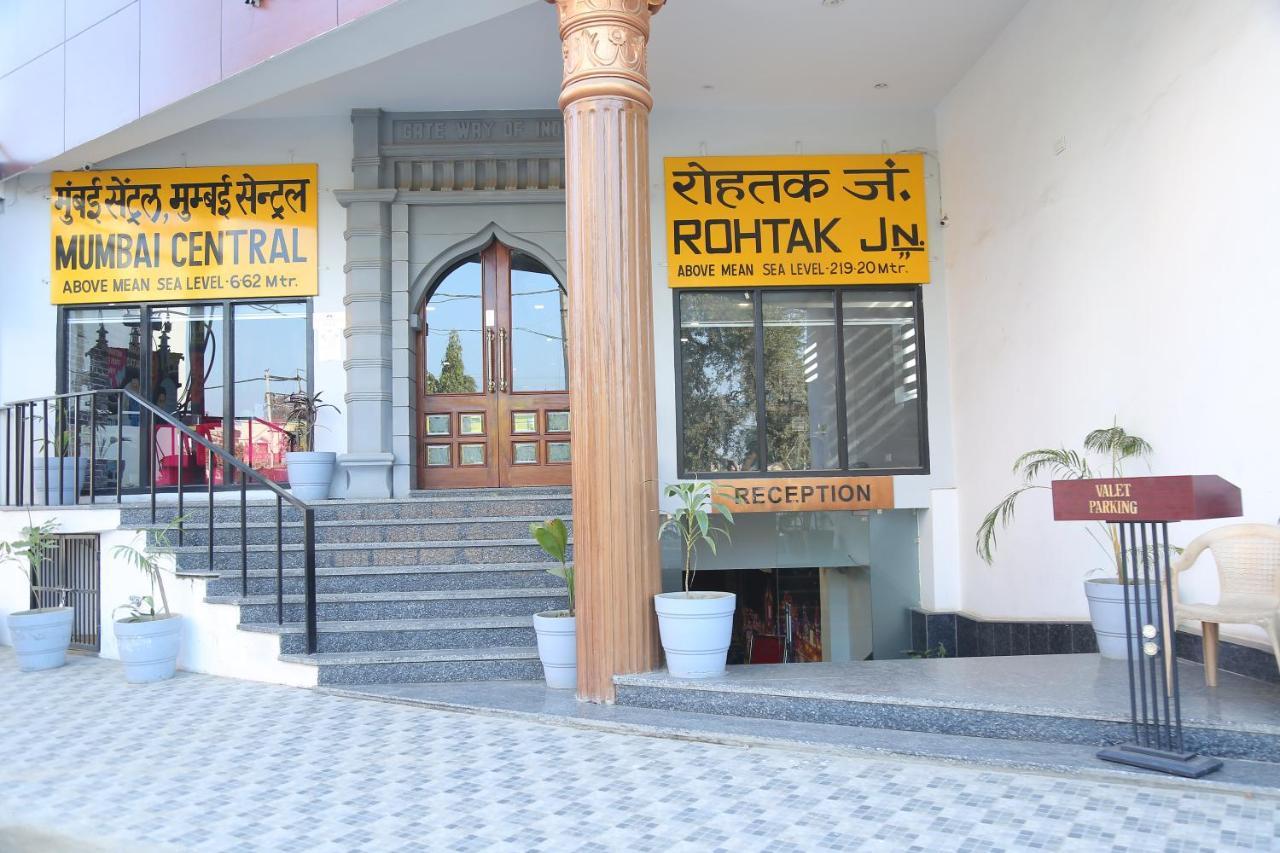 Inter Urban Otel Rohtak Dış mekan fotoğraf