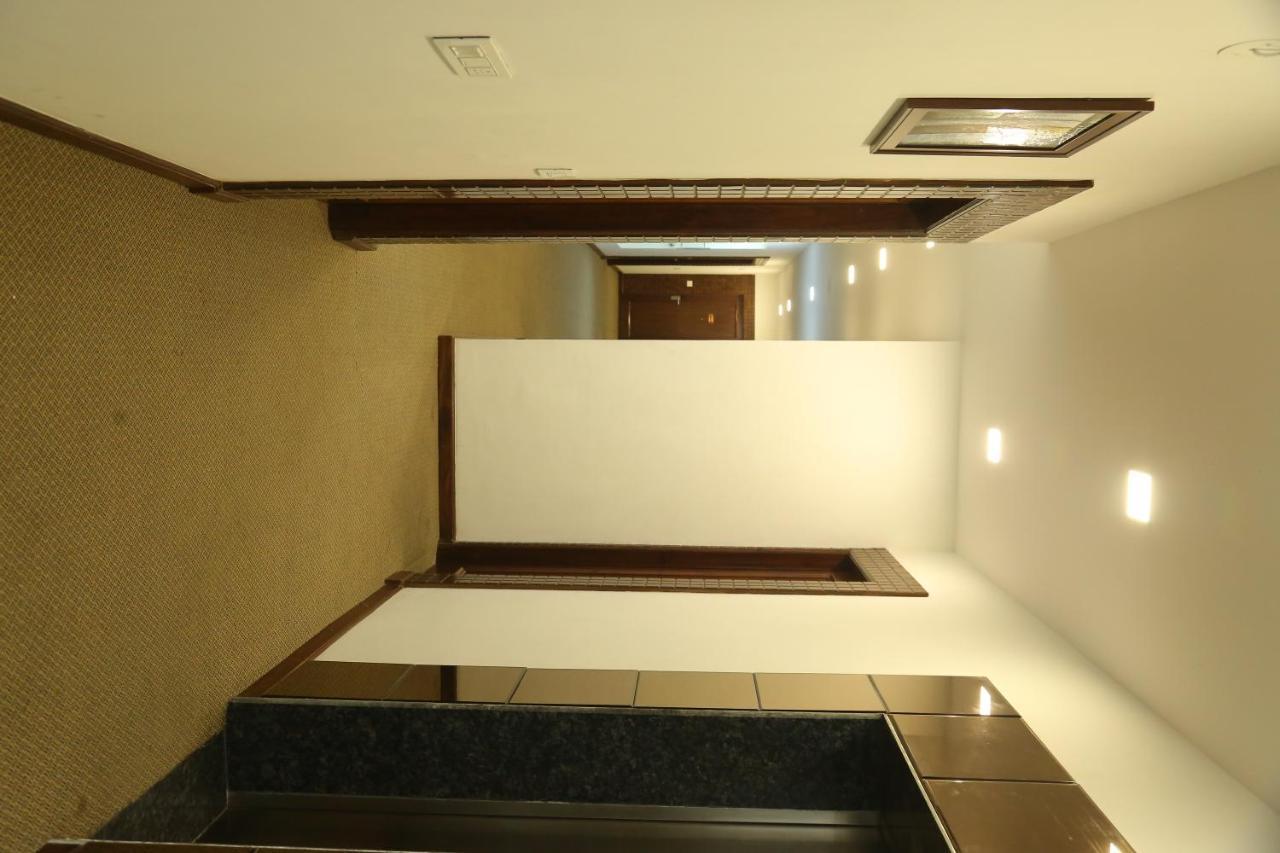 Inter Urban Otel Rohtak Dış mekan fotoğraf